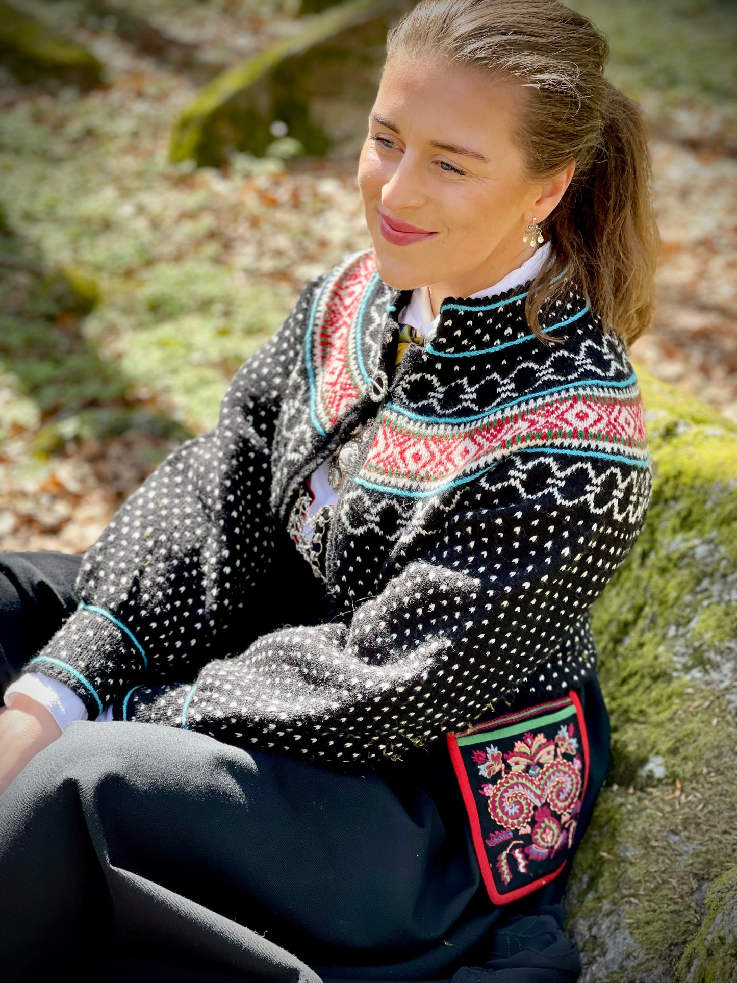 Cecilie (Digital) tilpasset Vest-Agderbunad