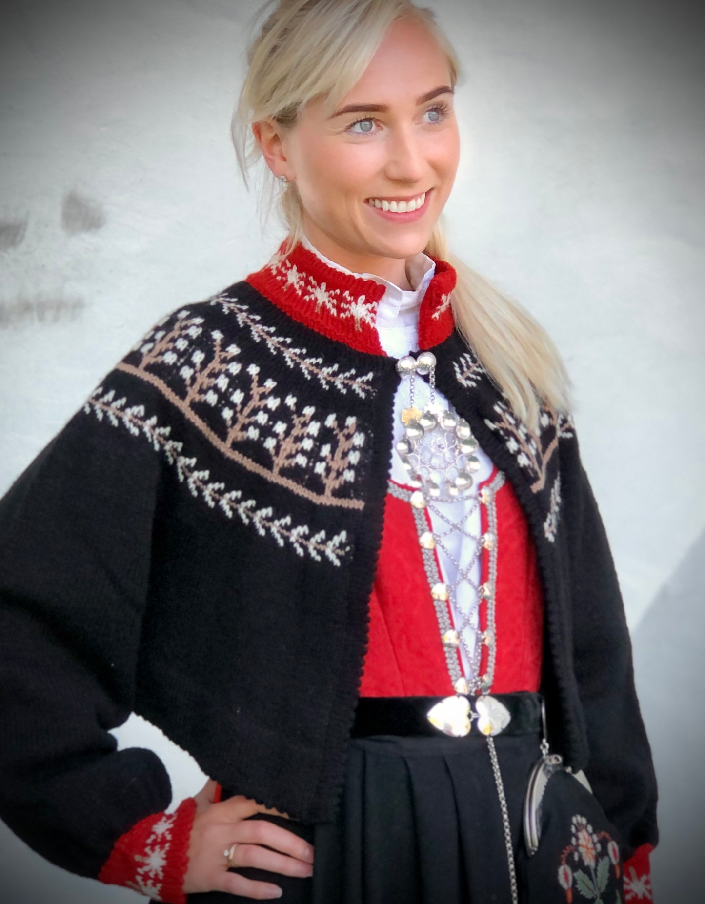 BUNADSTRIKK HEFTE Linda tilpasset Rogaland, Løland