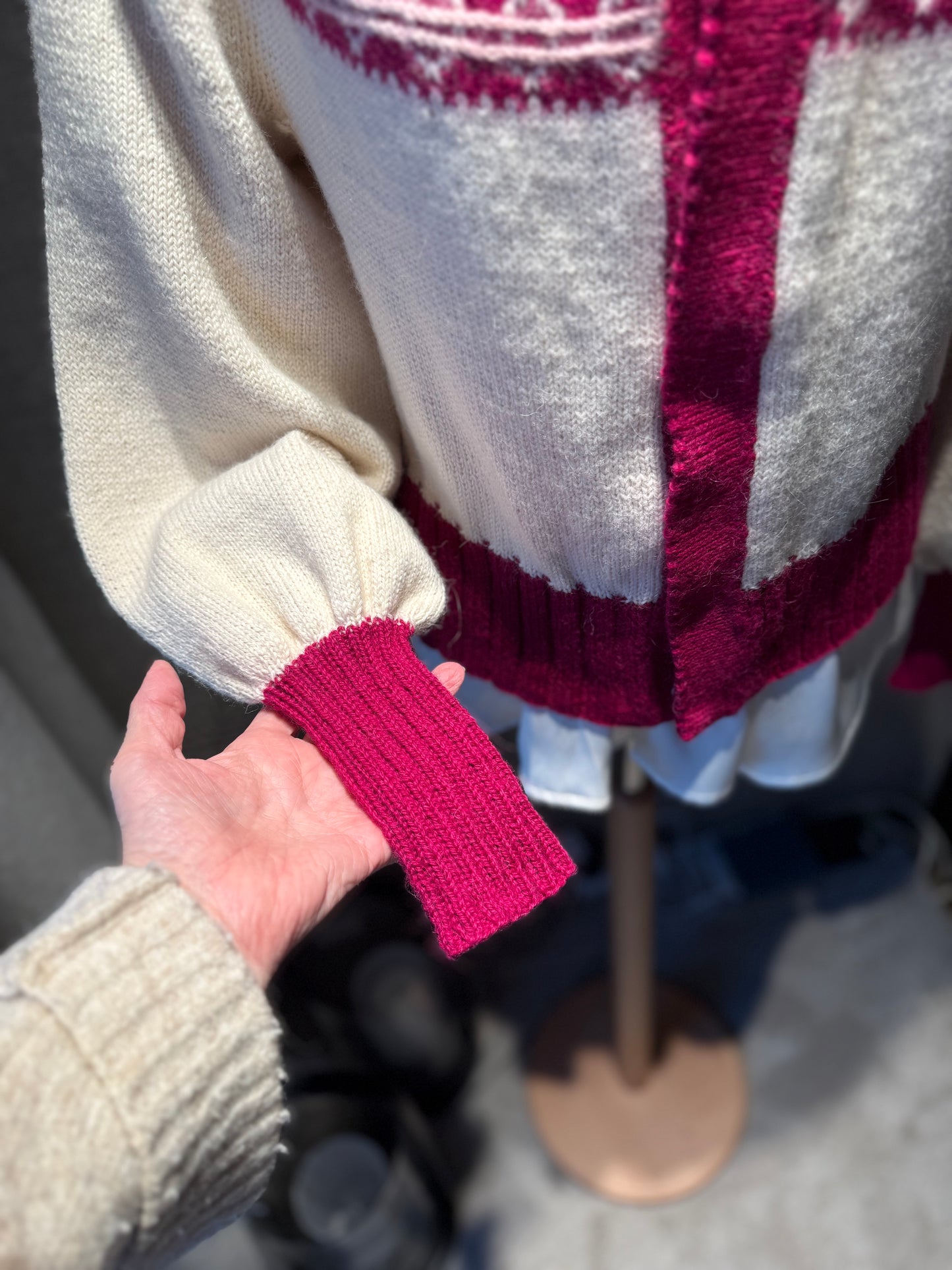 Utstillingsjakke selges, modell Frøy " Rosa hverdagsjakke"