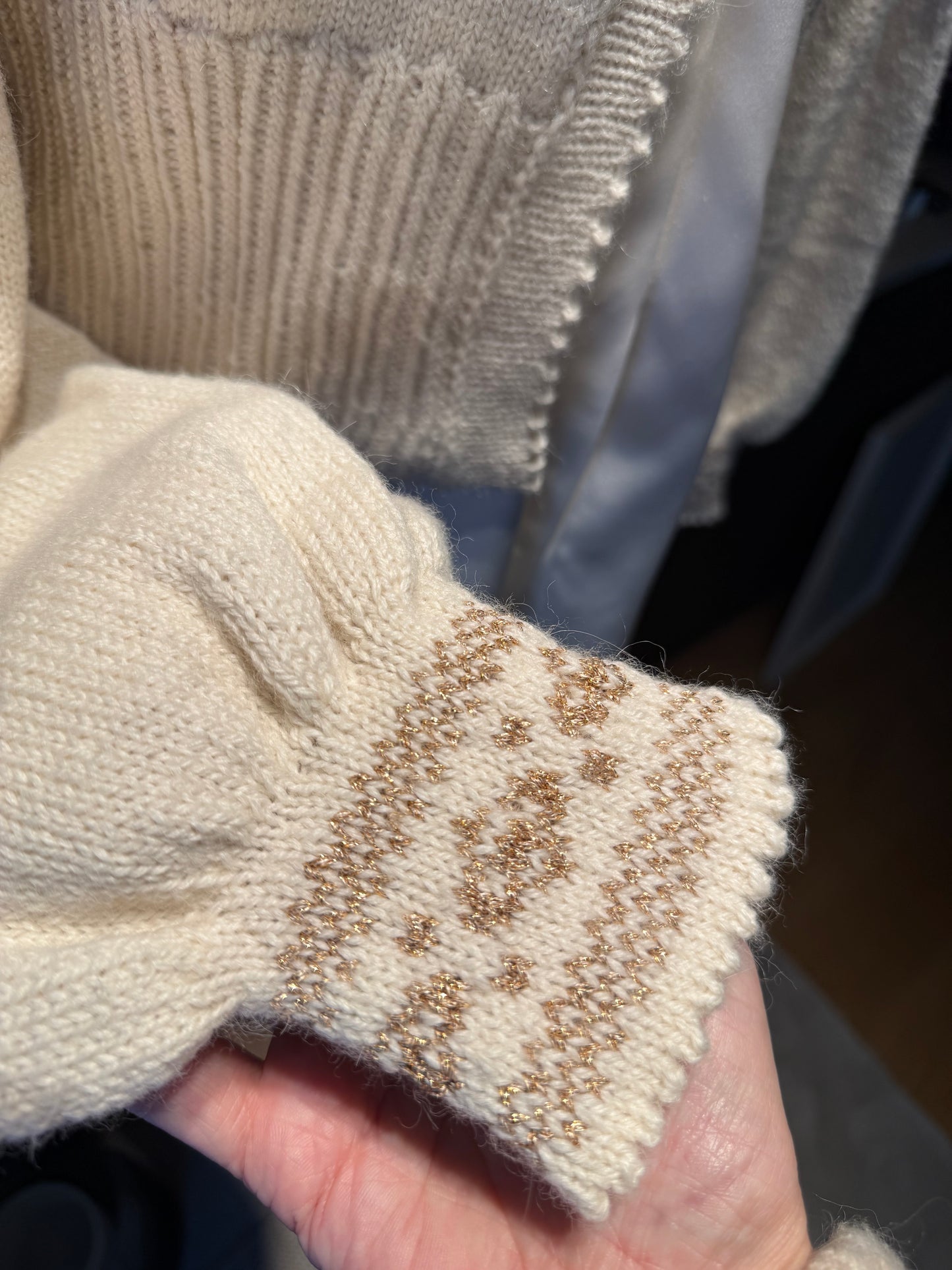 Utstillingsjakke selges, modell Ingrid til fest og hverdag