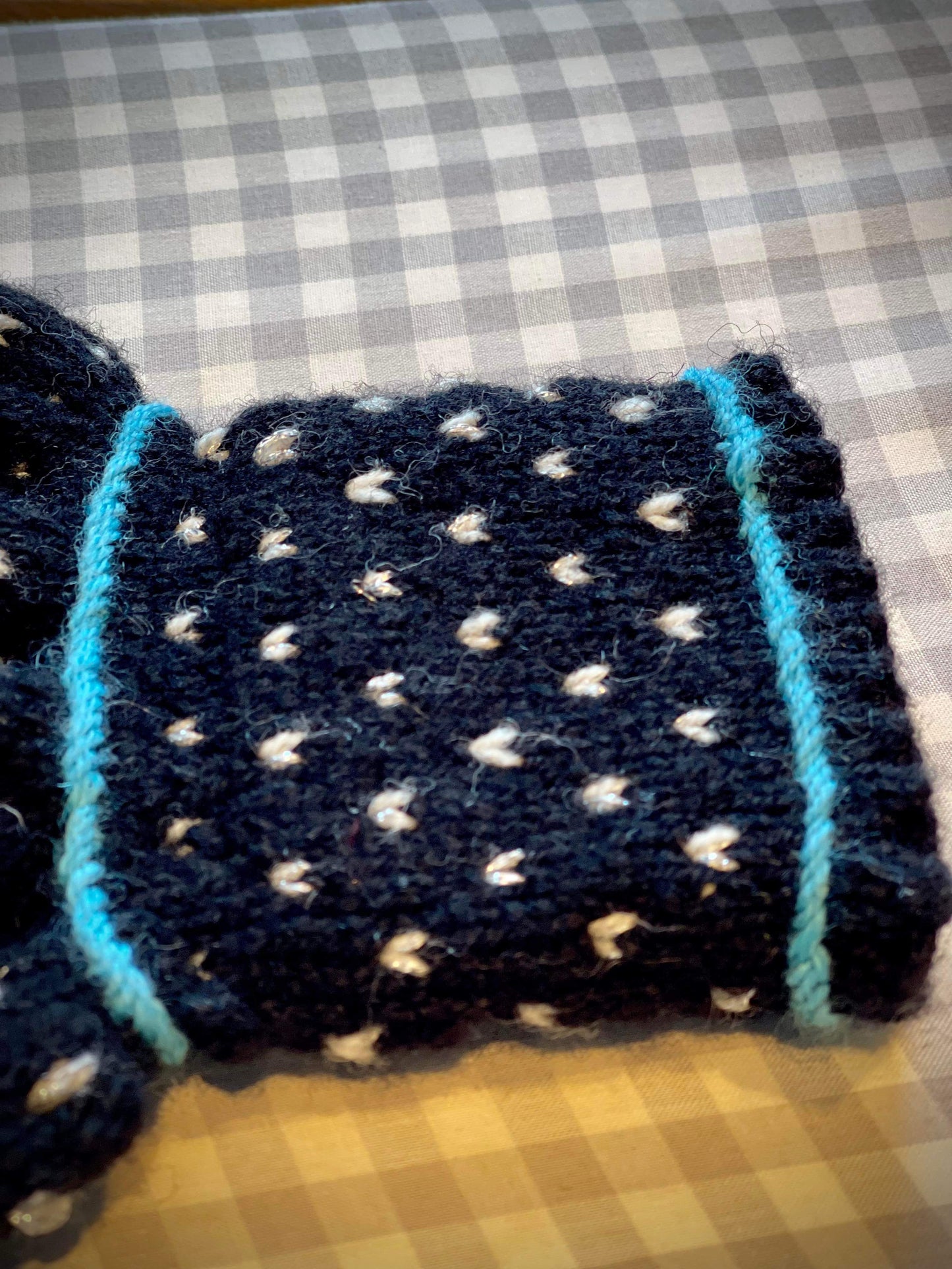 Utstillingsjakke selges, modell Cecilie tilpasset Vest-Agderbunaden